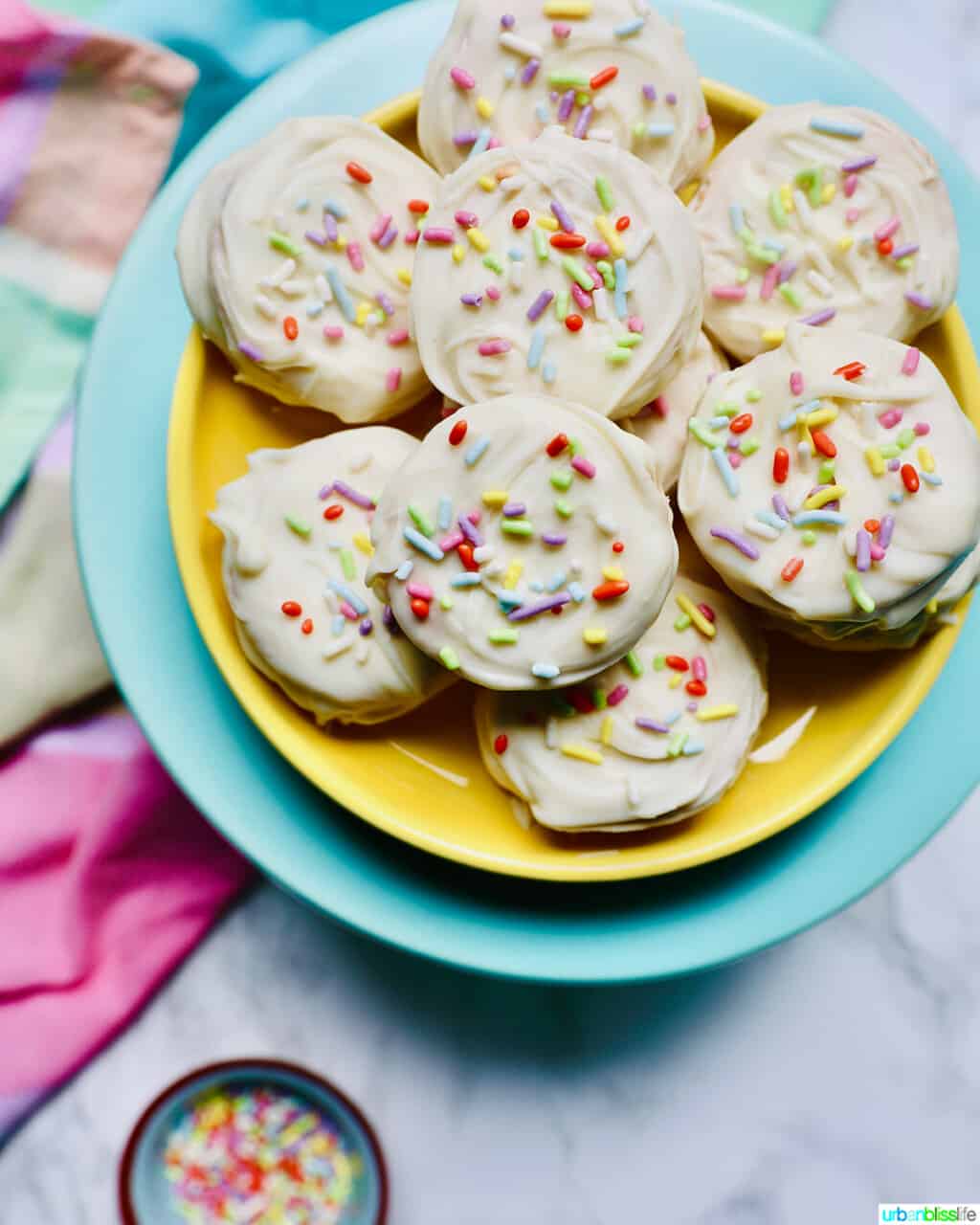 Ritz cracker cookies on colorful plates