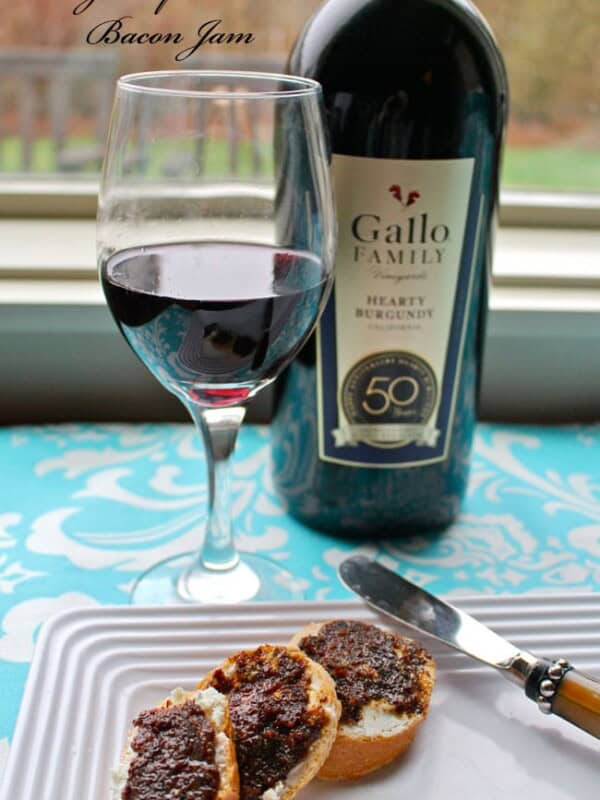 Bacon jam recipe wine pairing with Gallo Hearty Burgundy