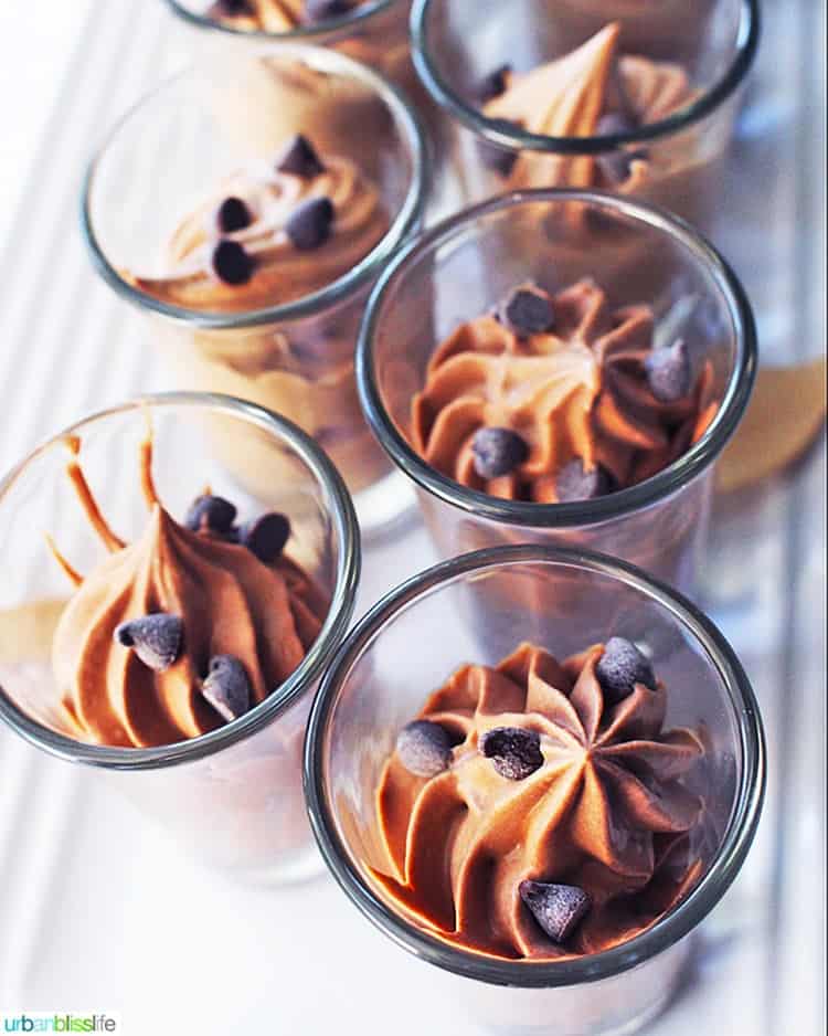dairy-free vegan chocolate mousse
