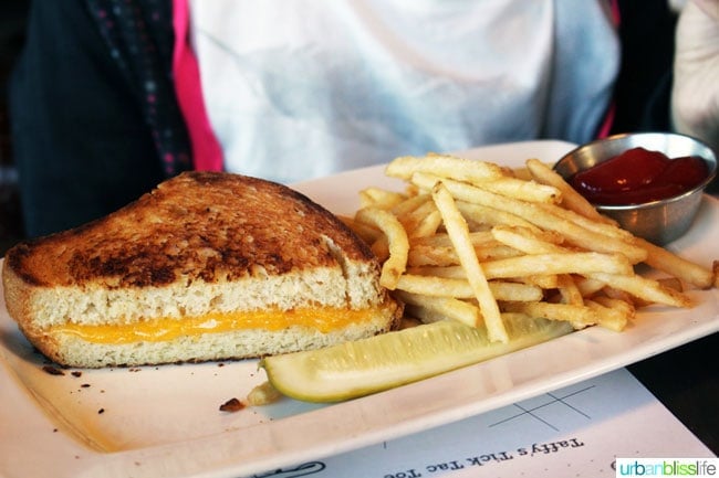 KIds grilled cheese at Wayfarer Restaurant in Cannon Beach