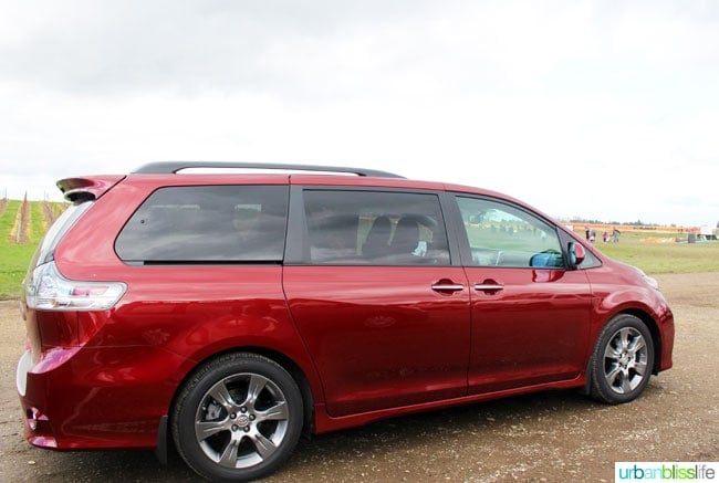 2016 Toyota Sienna review: exterior