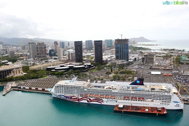 oahu helicopter tour view of cruise ship