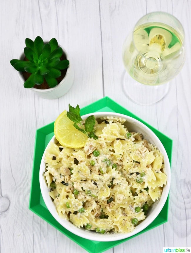 Creamy Farfalle with Salmon and Peas pasta recipe on UrbanBlissLife.com