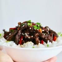 Hearty, delicious Slow Cooker Mongolian Beef recipe on UrbanBlissLife.com