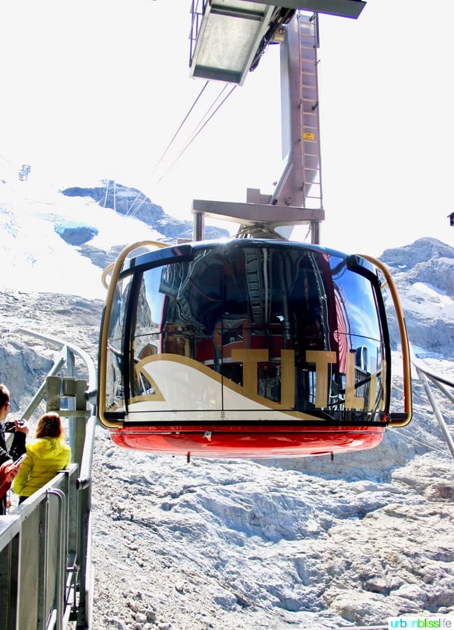 mount titlis rotair gondola