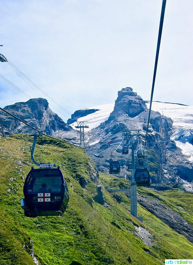 lift ride up to mount titlis