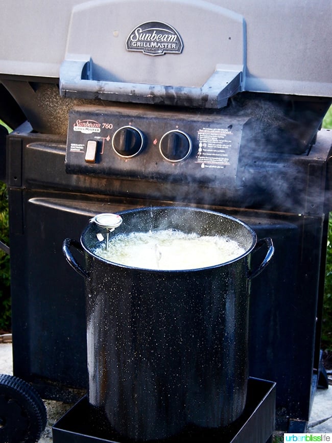 Fried Turkey for Thanksgiving in Kansas! On UrbanBlissLife.com