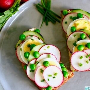 Spring Crudite Toast recipe on UrbanBlissLife.com