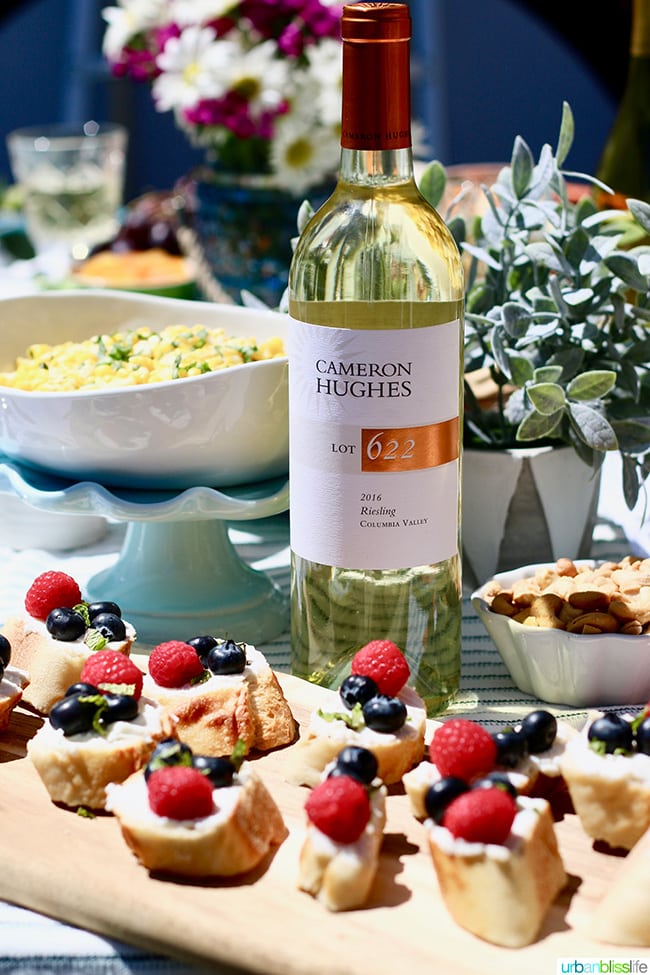 sunny summer soiree berry crostini white wine