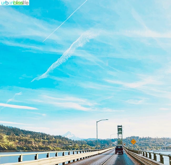 Pacific Northwest Road Trip - Hood River Toll Bridge