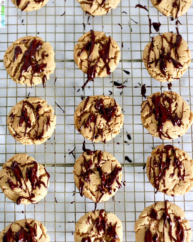 Chewy Peanut Butter Cookies with Chocolate Drizzle