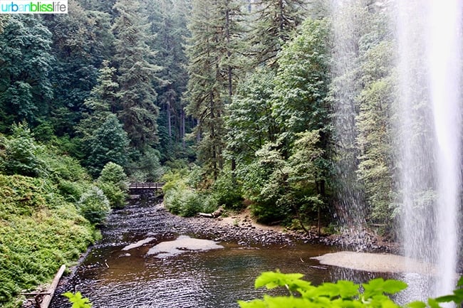 waterfall landscape Silver Falls State Park