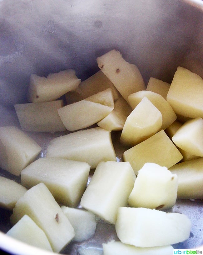 baking potatoes