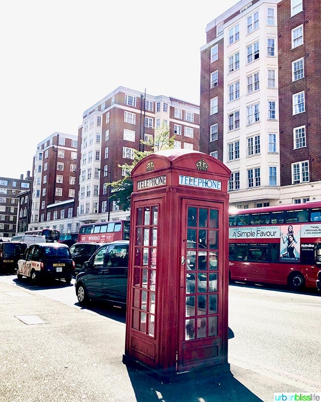 iconic London red telephone booth