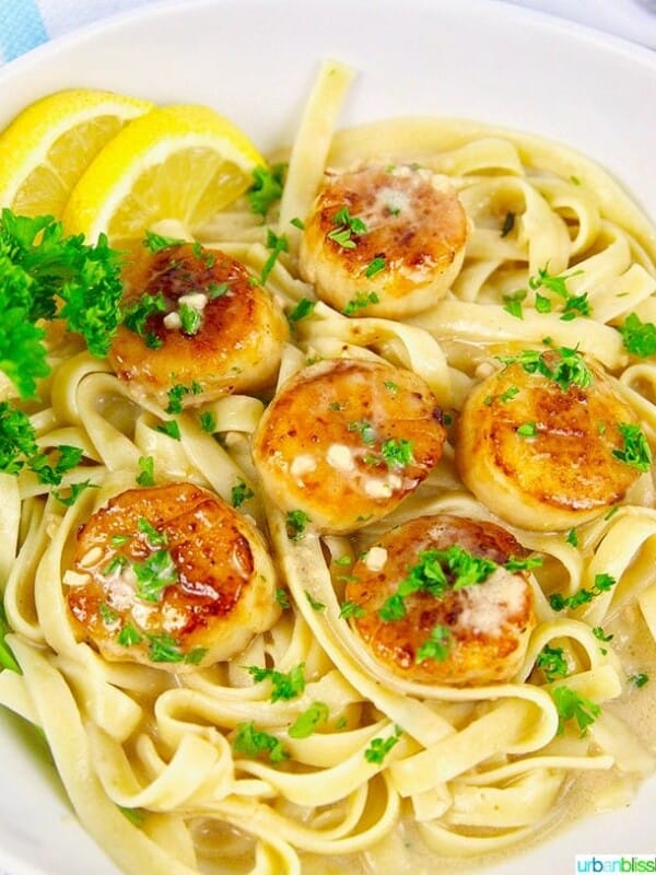 Pan Seared scallops pasta