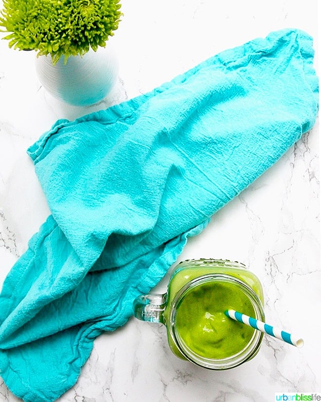 Avocado Green Smoothie flatlay