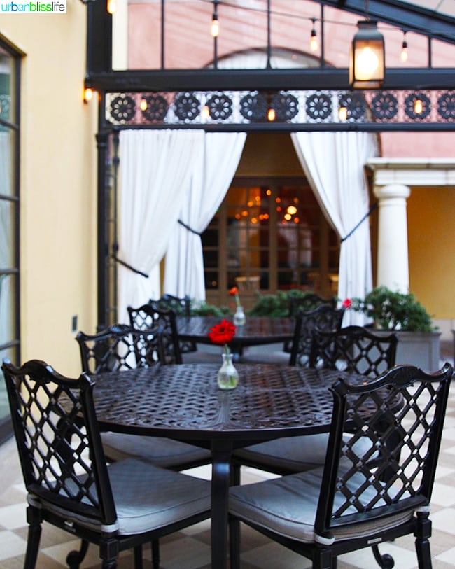 patio in Hotel Valencia Santana Row