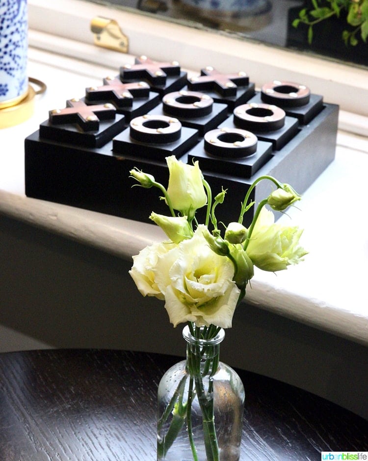 flowers and tic tac toe at Wilder Townhouse