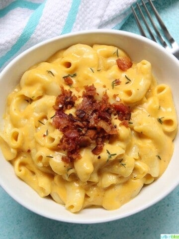 Dairy-Free-Mac-and-Cheese-close up with fork
