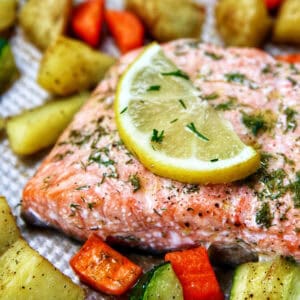 sheet pan salmon and veggies.