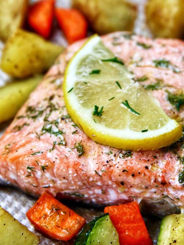 sheet pan salmon and veggies.
