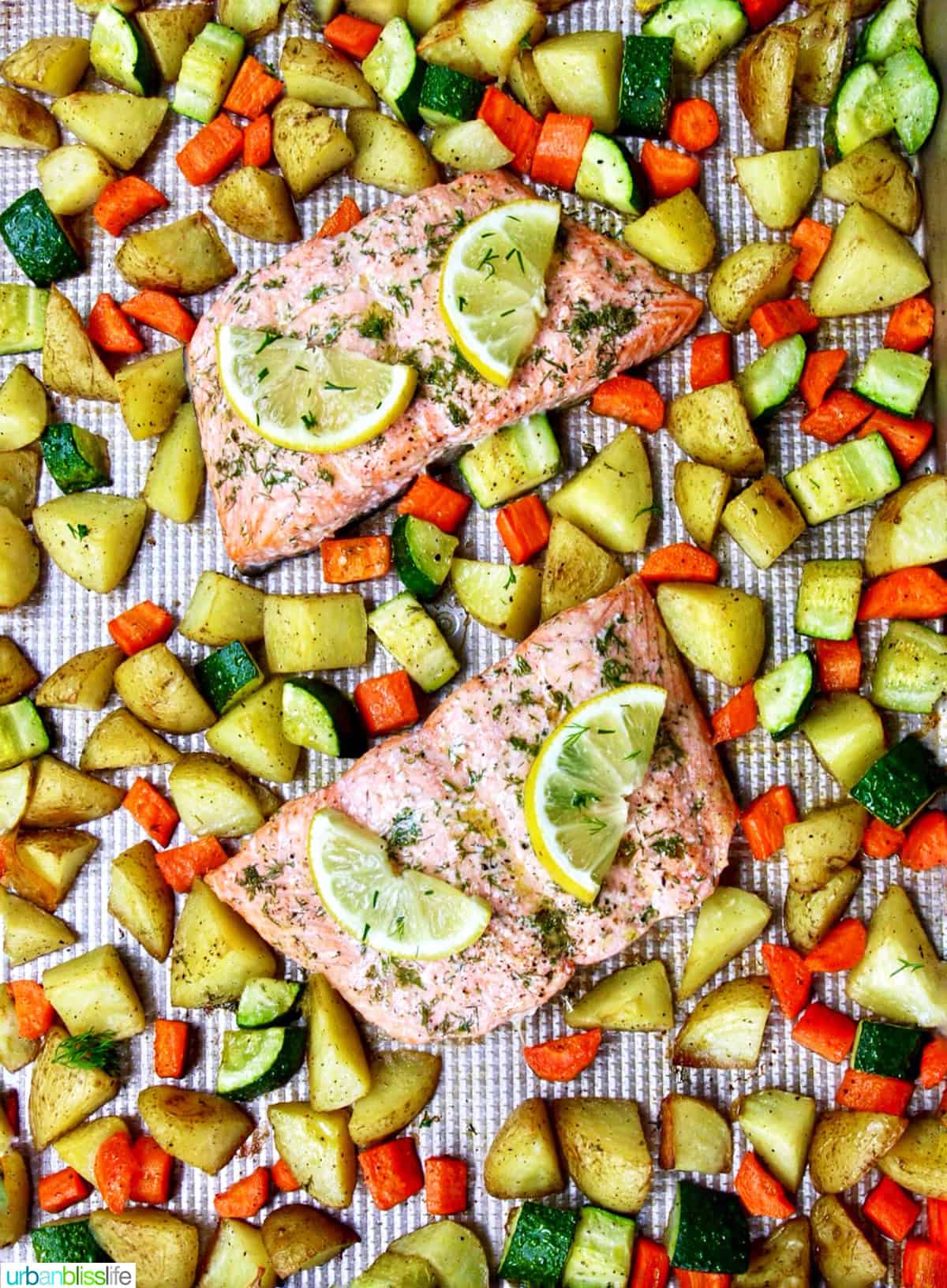 sheet pan salmon and vegetables.