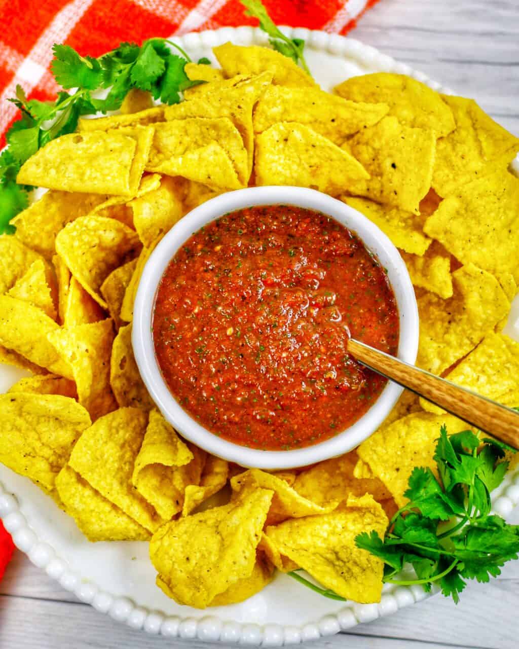15-minute restaurant style salsa and chips