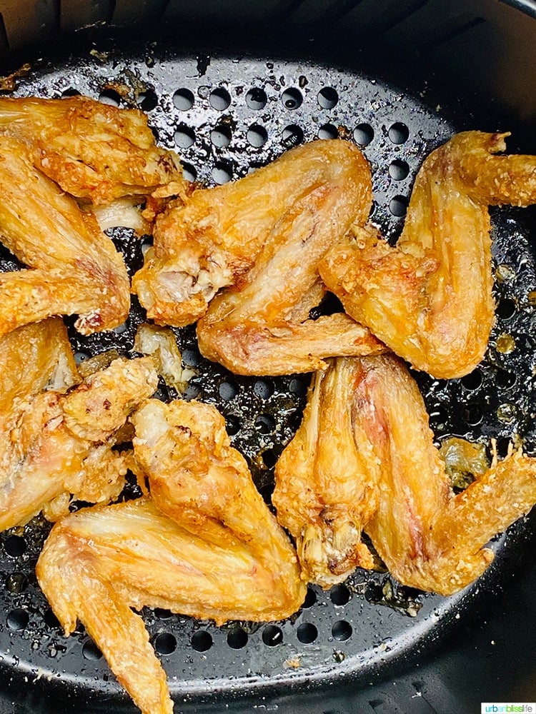 air fried chicken wings in basket