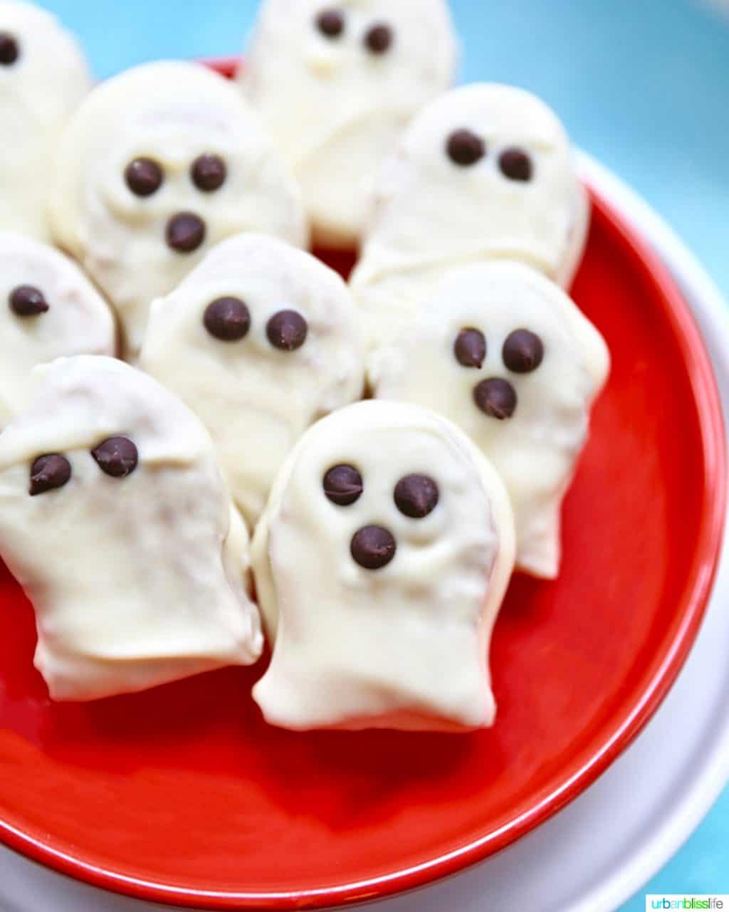 Nutter Butter Halloween Ghost Cookies Halloween Recipe - Urban Bliss Life