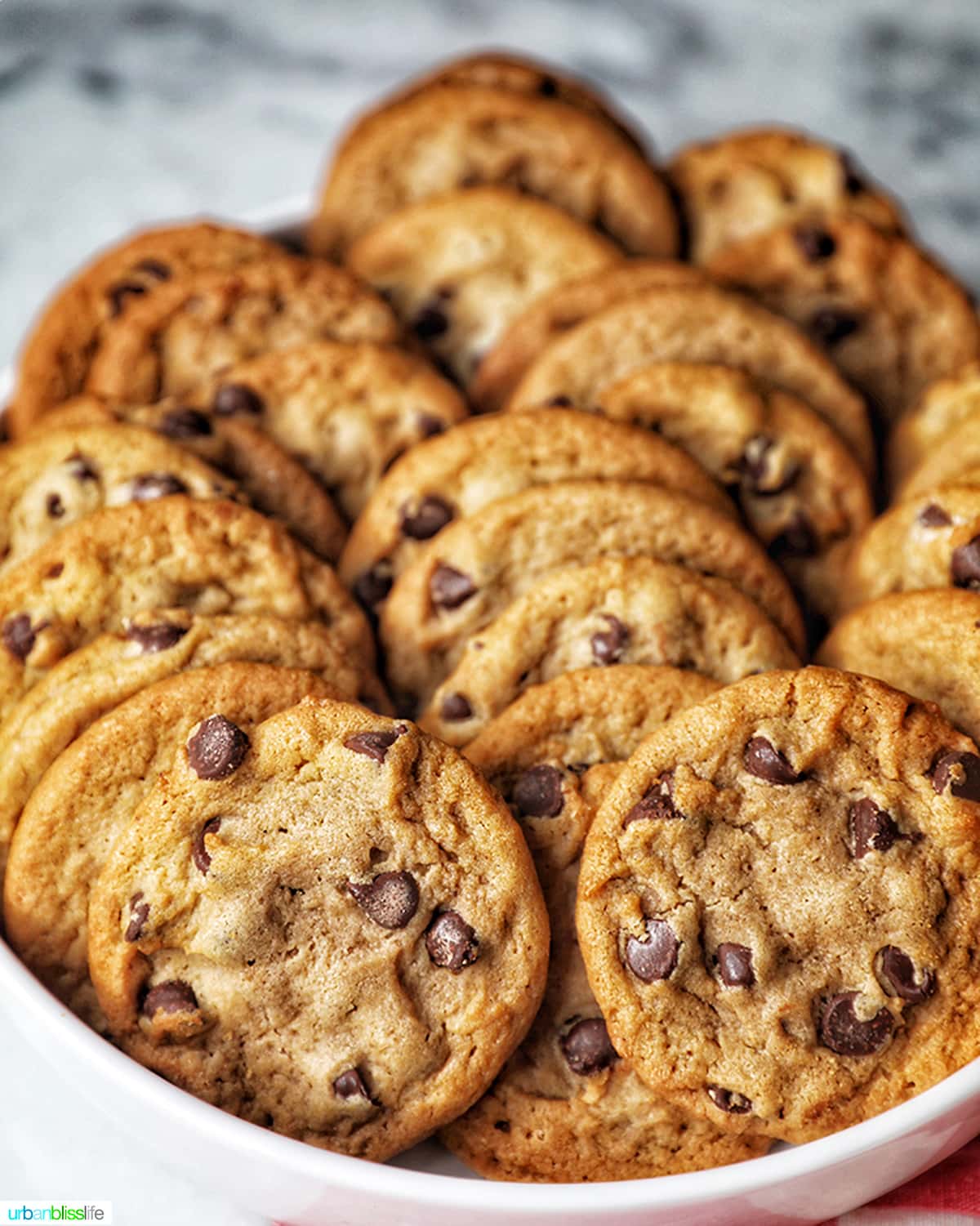 chocolate chip cookies