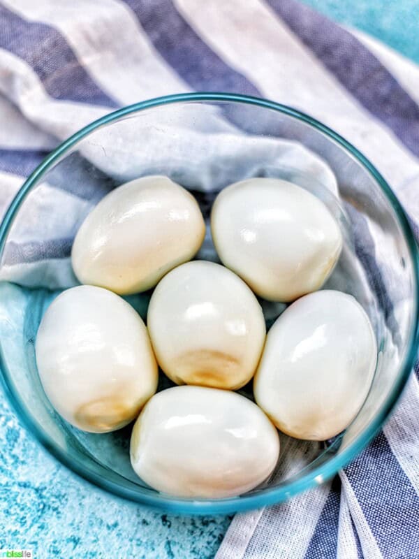 Ninja Foodi Hard Boiled Eggs in a bowl