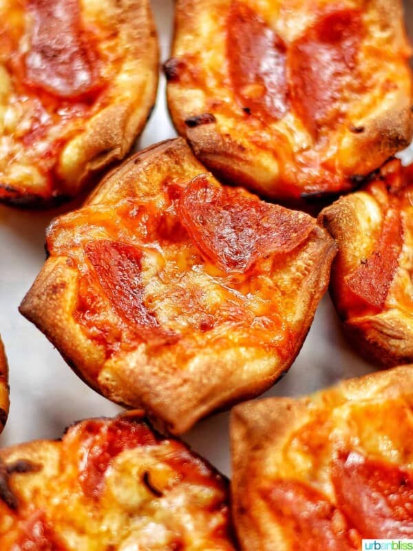 pizza cups