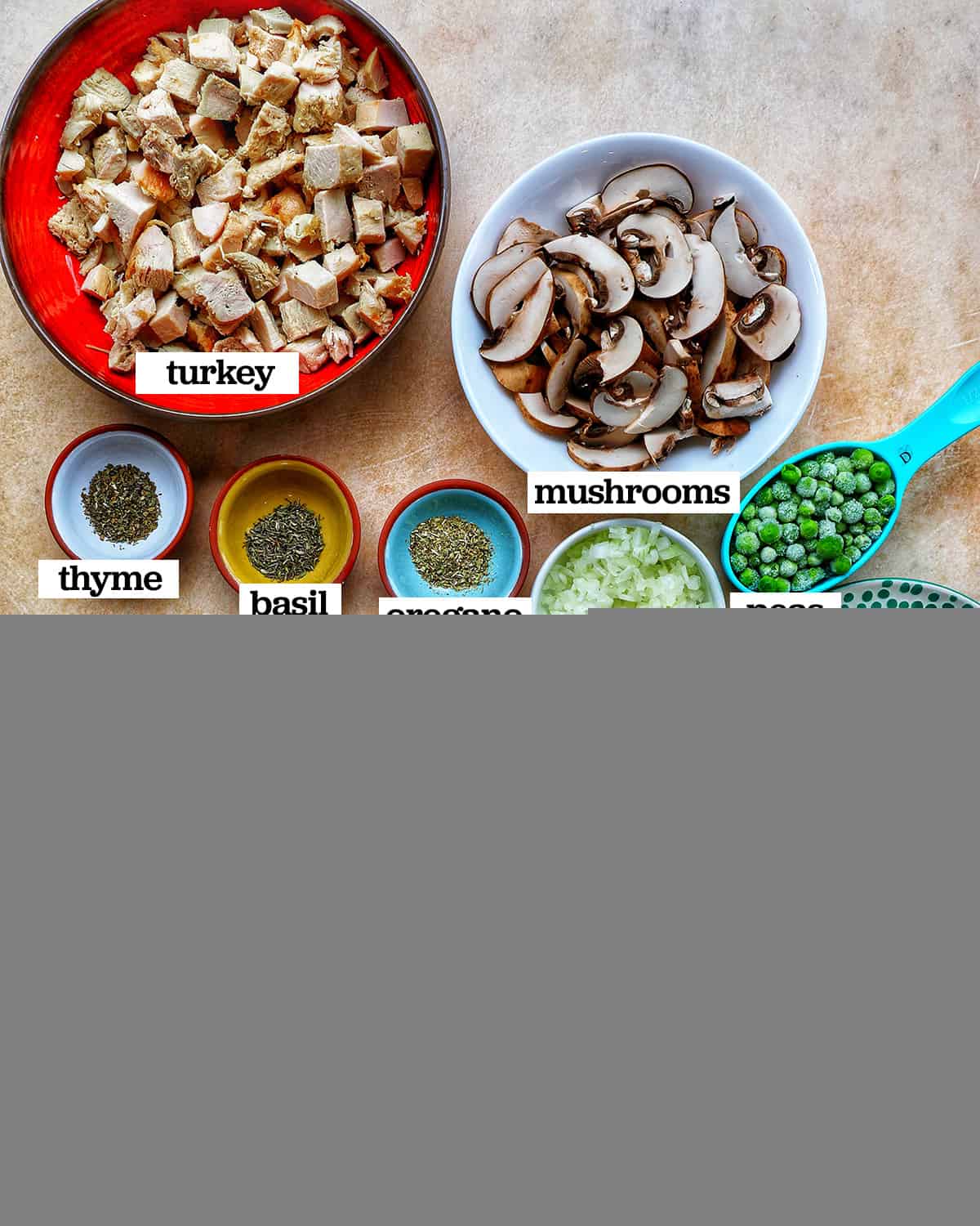 ingredients to make crockpot Turkey Tetrazzini