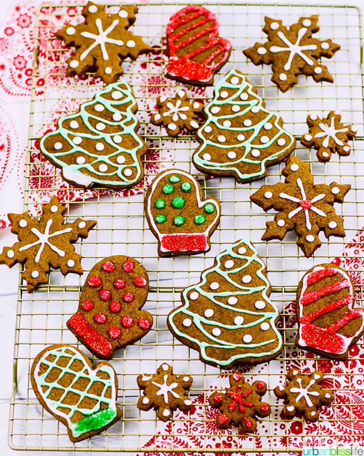 Soft Gingerbread Cookies