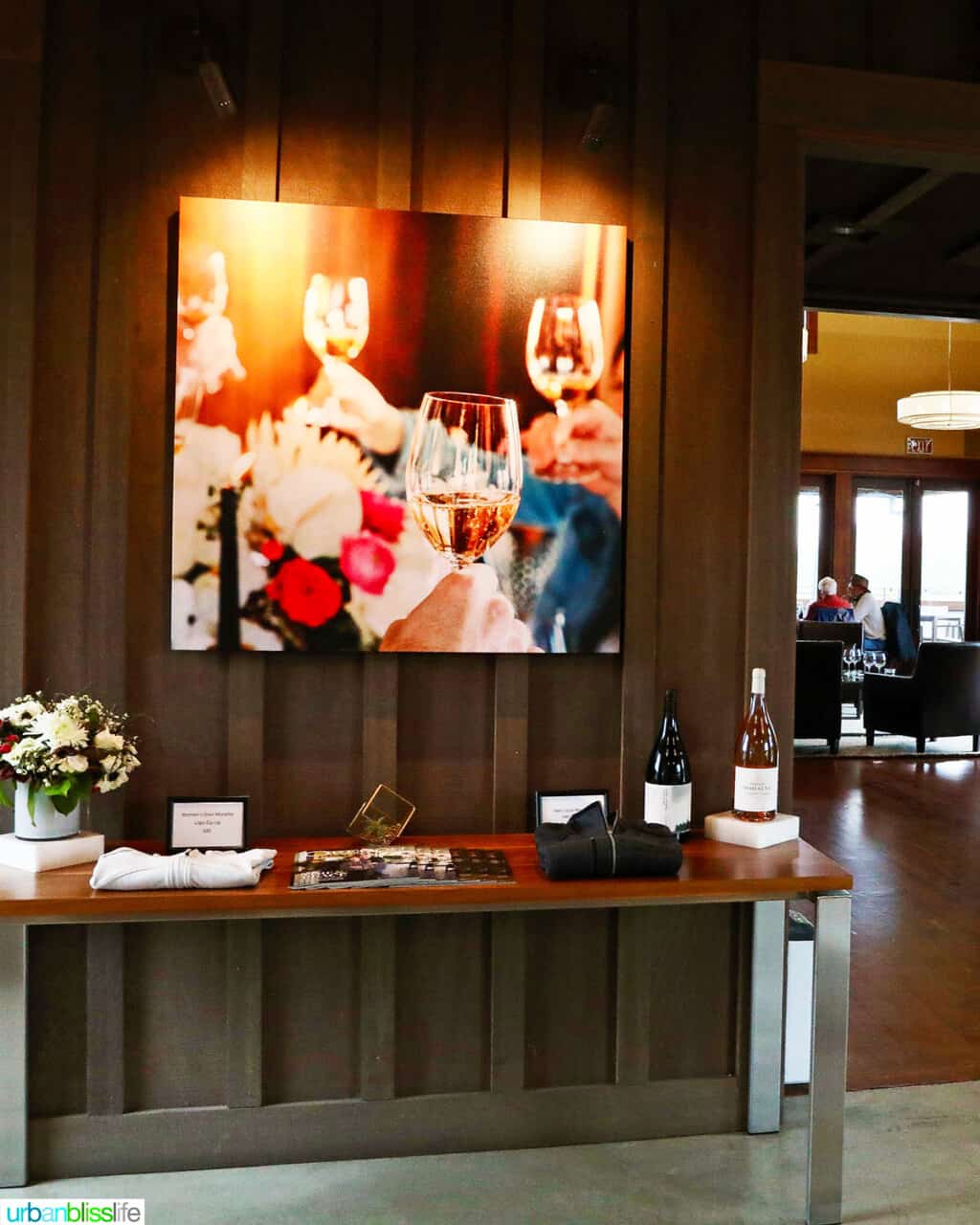 Gran Moraine Winery lobby