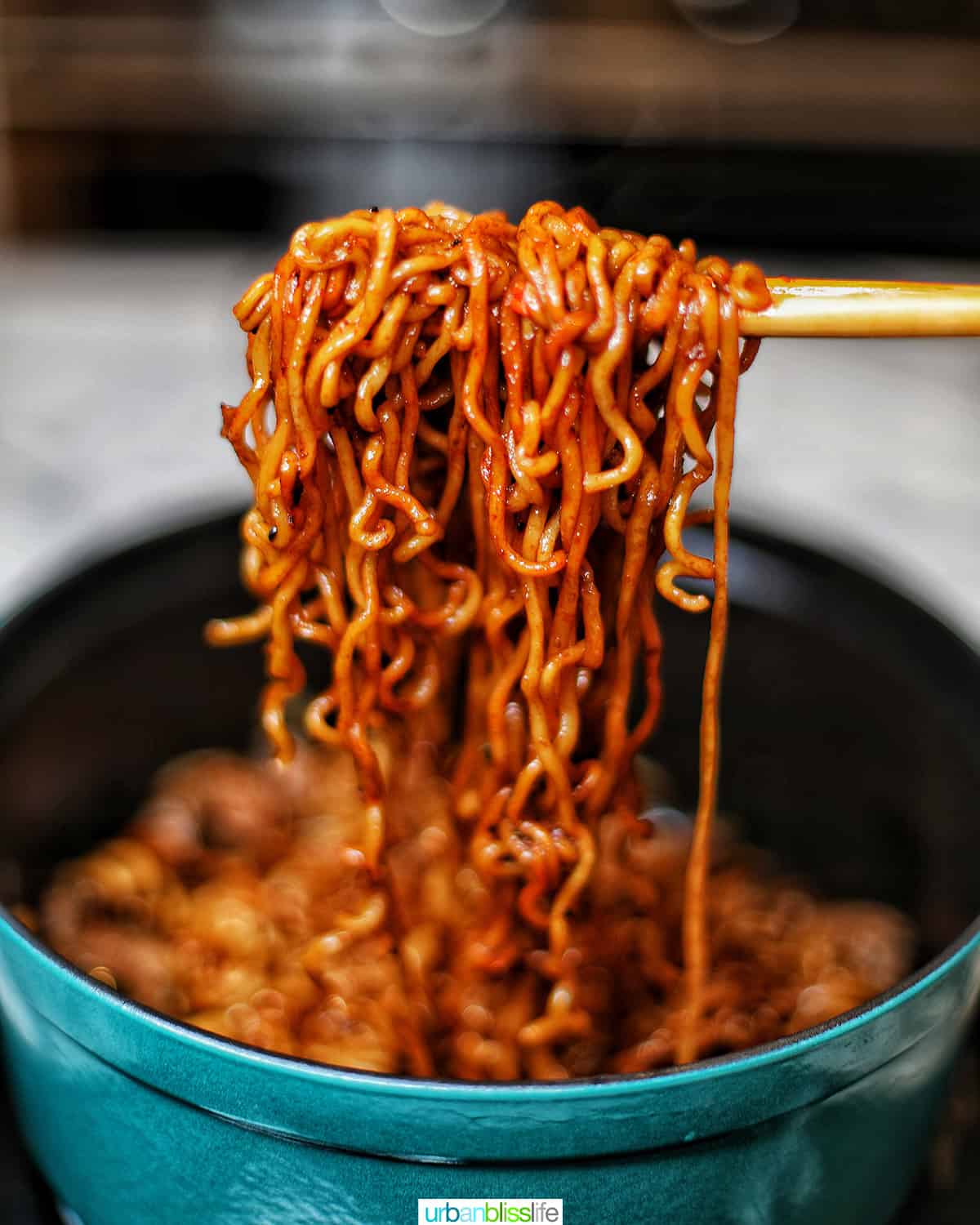 Noodle pull bowl of Jjapaguri noodies (ram-don recipe)