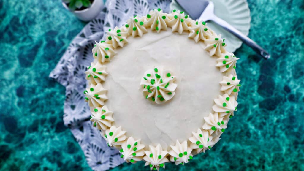 green velvet cake