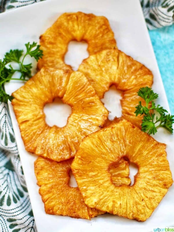 air fryer pineapple slices on a plate
