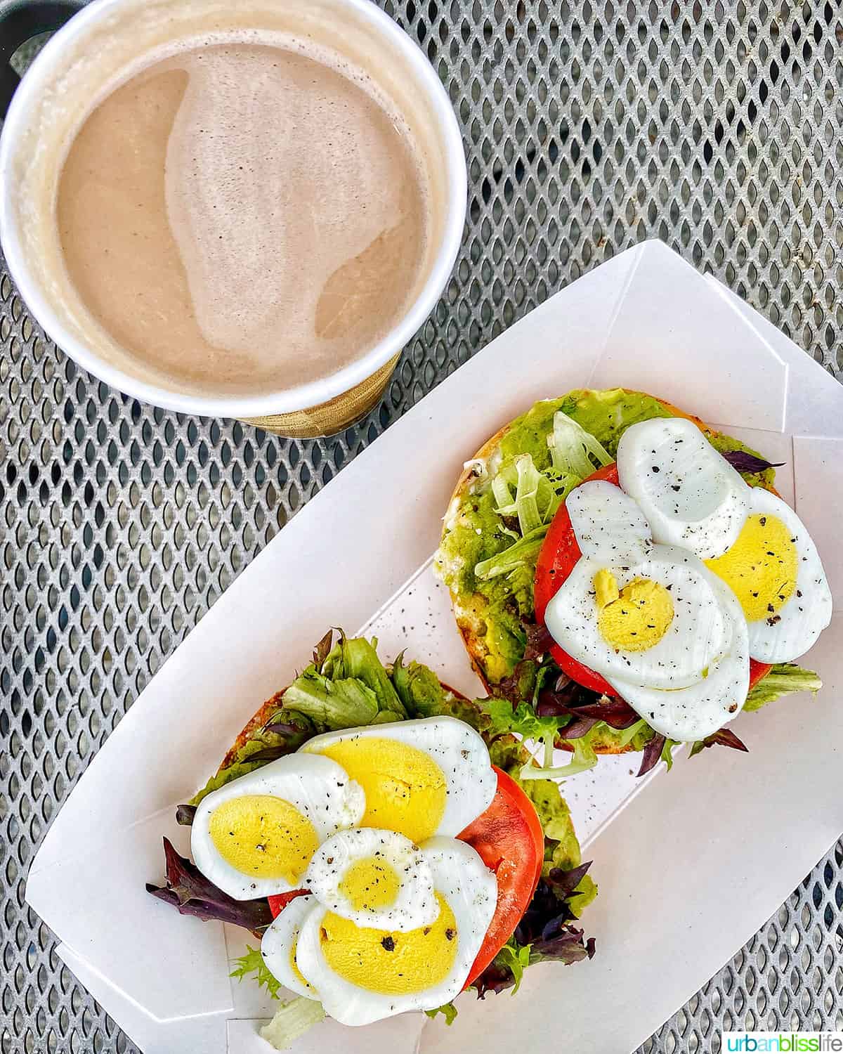 avocado toast and eggs from bandon coffee cafe