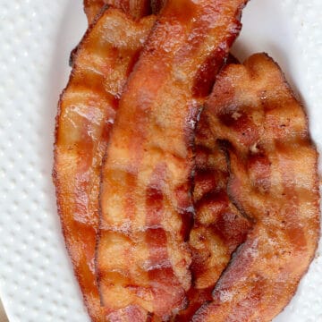 crispy bacon slices