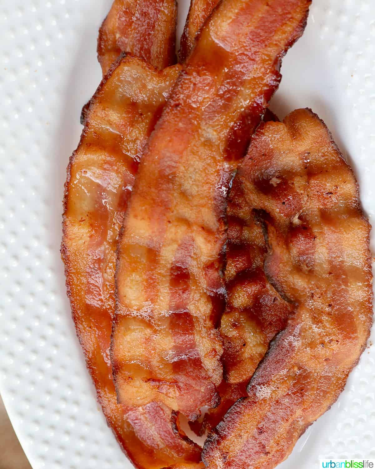 crispy bacon slices