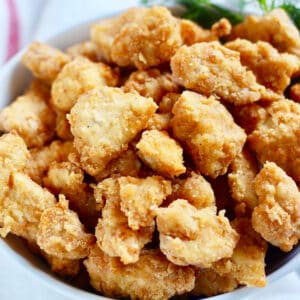 air fryer popcorn chicken in a bowl.