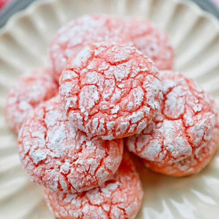 Strawberry Crinkle Cookies - Urban Bliss Life
