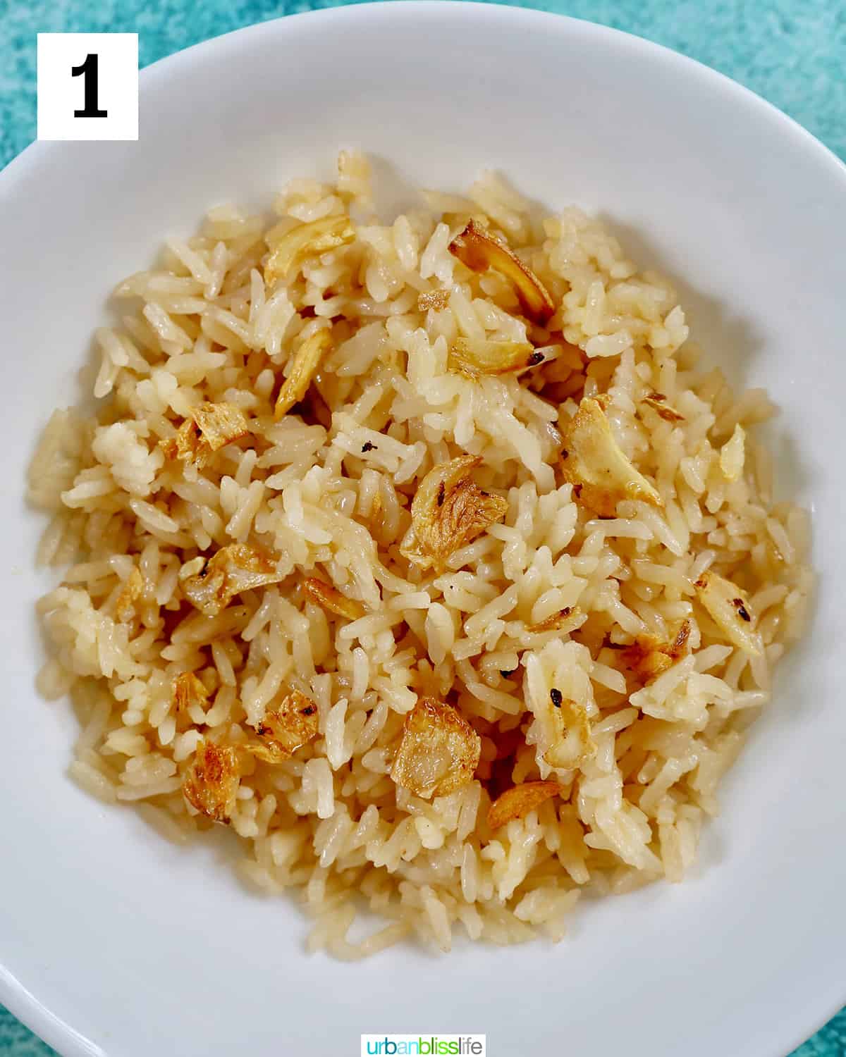 bowl of Filipino garlic rice.