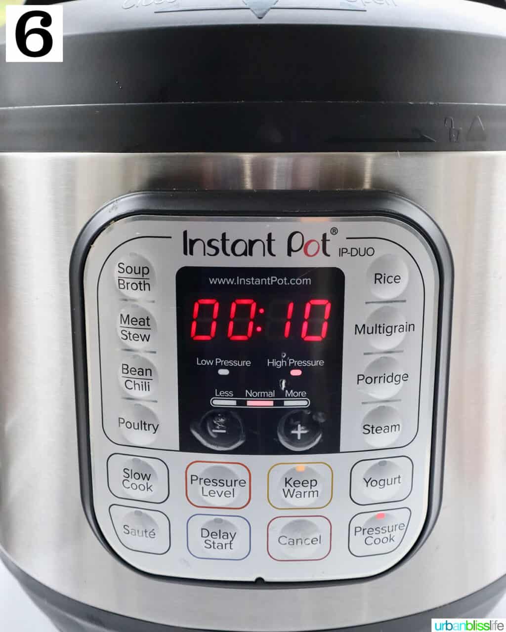 instant pot set to pressure cook for 10 minutes on high pressure.