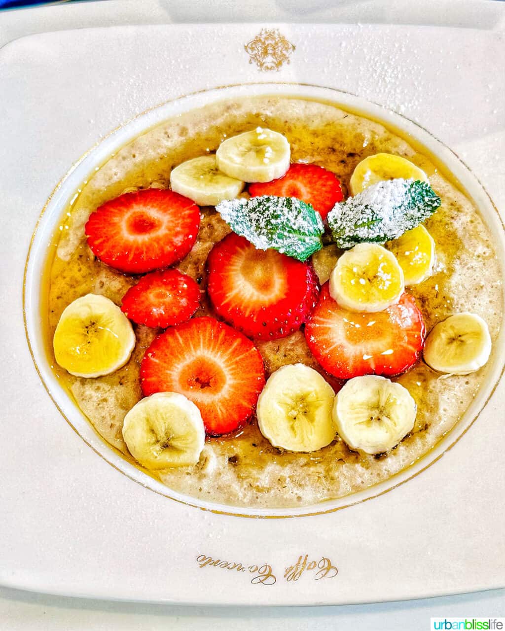 porridge with strawberries at caffe concerto london