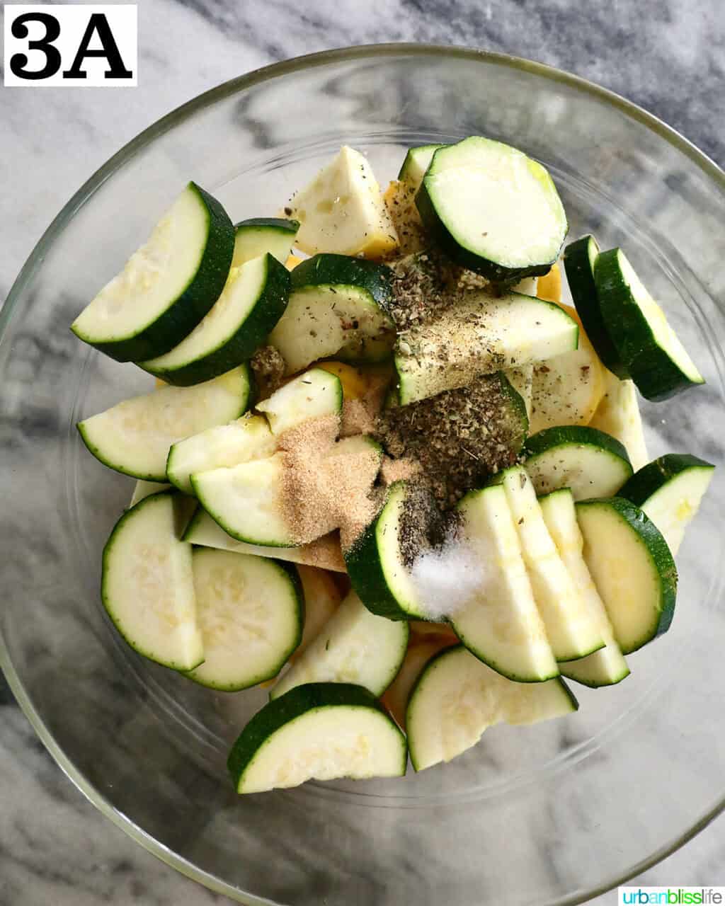 zucchini and yellow squash in a bowl.