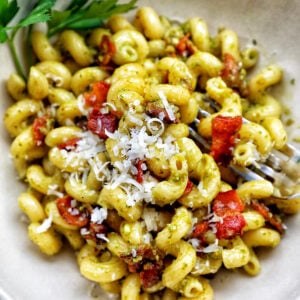 bowl of bacon pesto pasta.