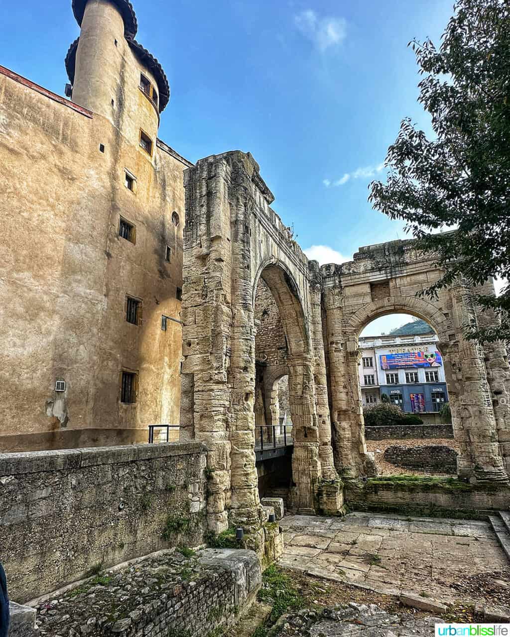 vienne city tour roman arches with AmaWaterways river cruise.