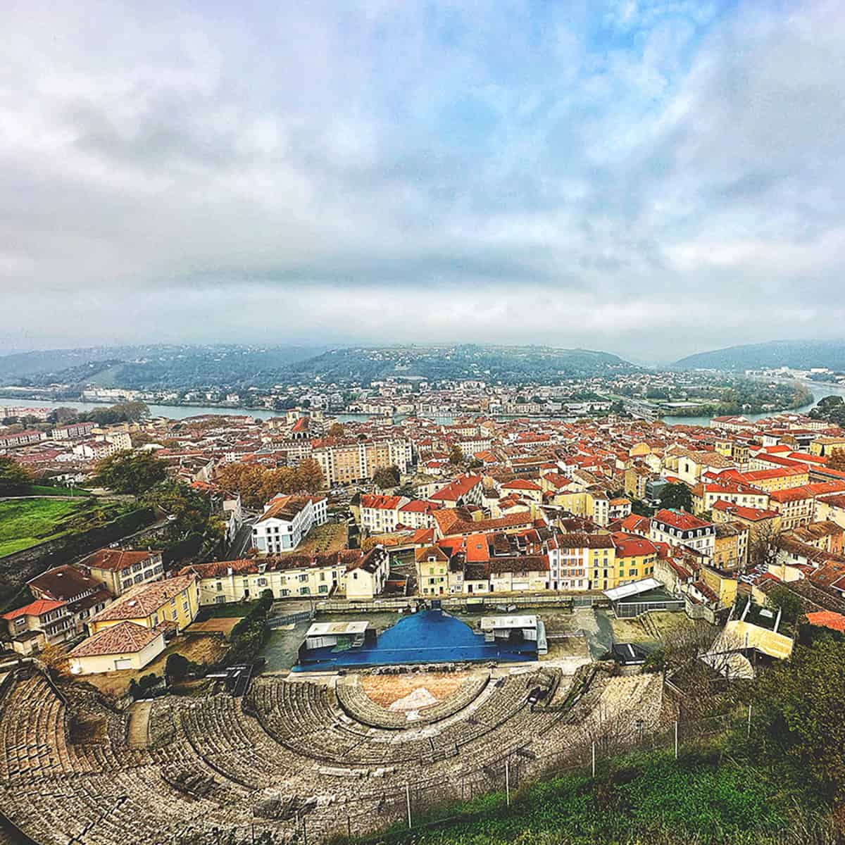 Sitemapcdatahttpsfedykniqoocomairbnb Vienne France